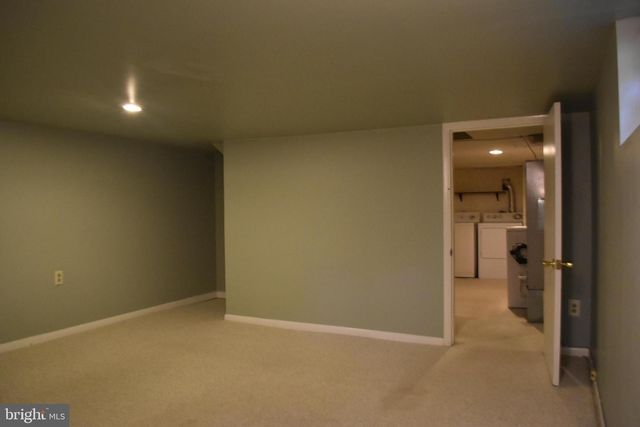 54 HIGHLAND AVE, Belmont Hills, PA 19004