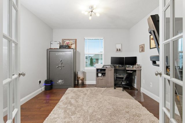 1655 N Old Castle Road, Nixa, MO 65714