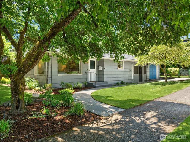 2265 NE 73rd Street, Seattle, WA 98115