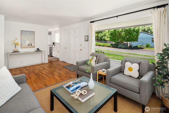 2265 NE 73rd Street, Seattle, WA 98115