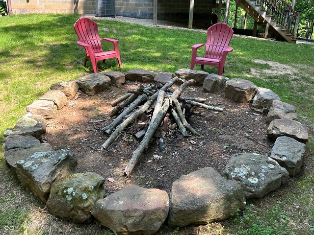 204 Hardin Ridge Road, Bedford, IN 47421