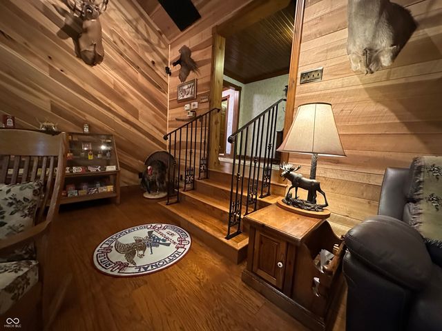 204 Hardin Ridge Road, Bedford, IN 47421