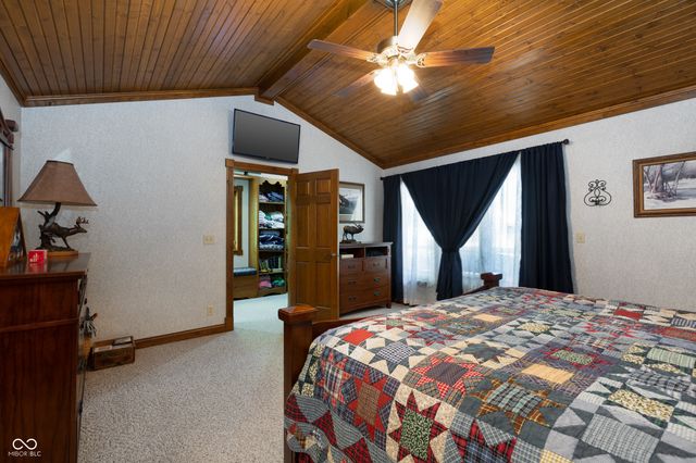 204 Hardin Ridge Road, Bedford, IN 47421