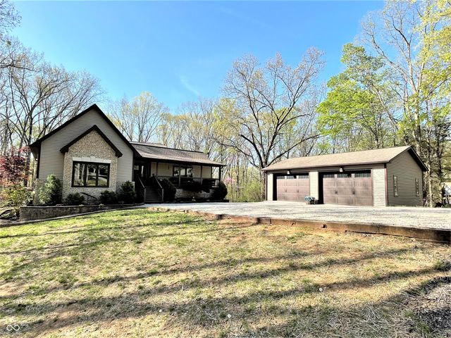 204 Hardin Ridge Road, Bedford, IN 47421