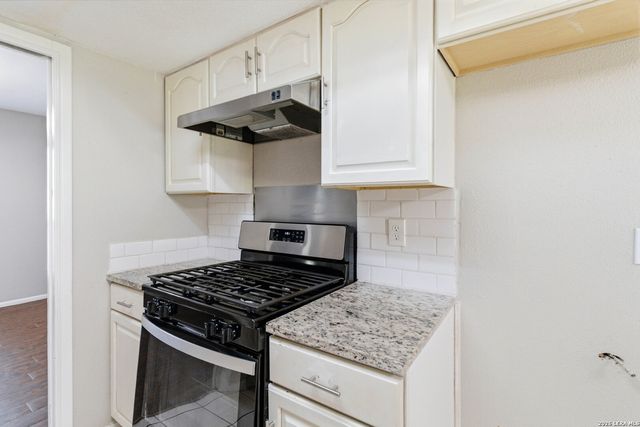 5719 Creekwood St, San Antonio, TX 78233