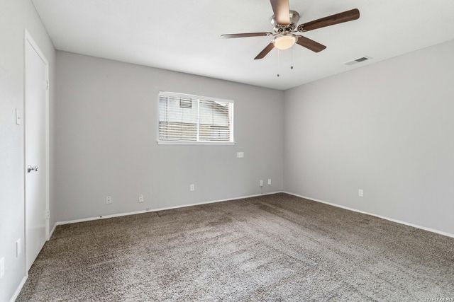 5719 Creekwood St, San Antonio, TX 78233
