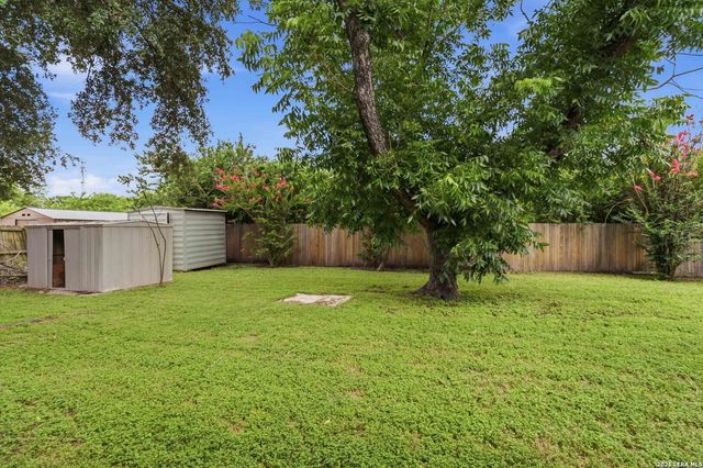 5719 Creekwood St, San Antonio, TX 78233
