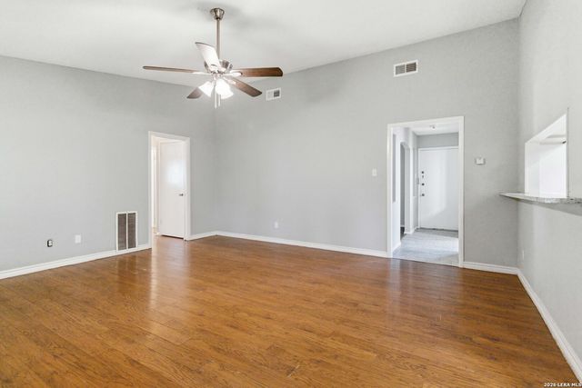 5719 Creekwood St, San Antonio, TX 78233