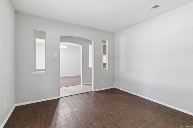 5719 Creekwood St, San Antonio, TX 78233