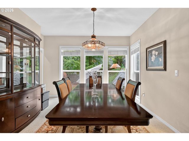 8674 Sw 168TH Ave, Beaverton, OR 97007