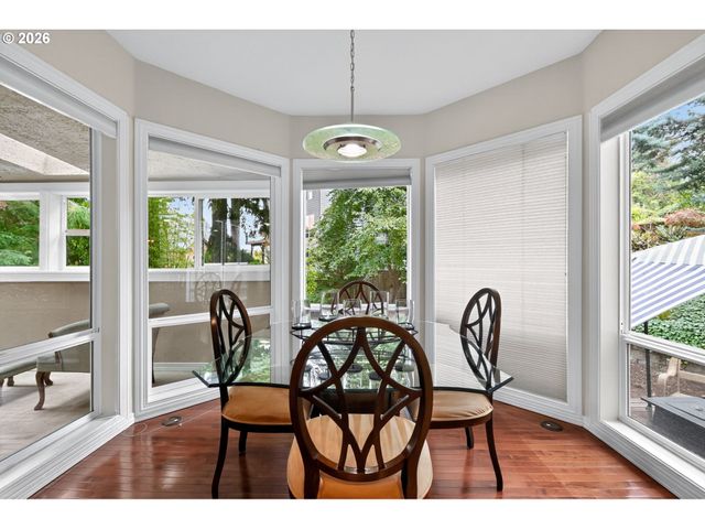 8674 Sw 168TH Ave, Beaverton, OR 97007