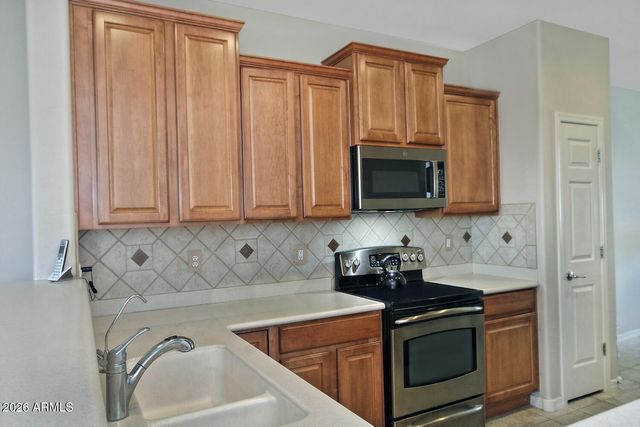 6606 W MOCKINGBIRD Court, Florence, AZ 85132