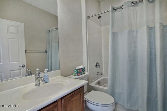 6606 W MOCKINGBIRD Court, Florence, AZ 85132