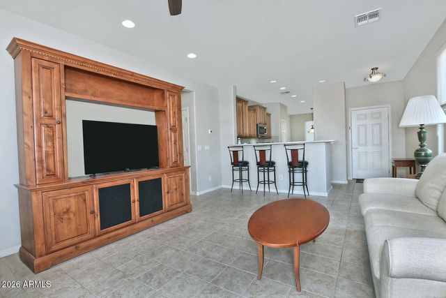 6606 W MOCKINGBIRD Court, Florence, AZ 85132