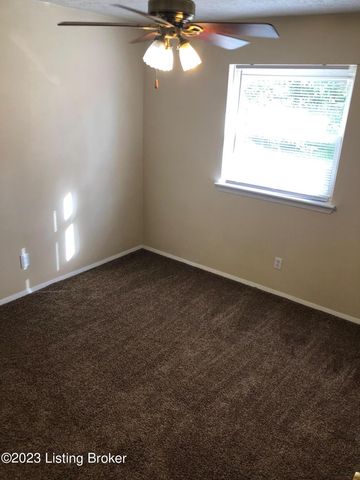 11408 Center Hill Ct, Louisville, KY 40241