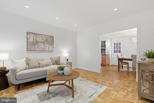 1415 S EDGEWOOD ST #458, Arlington, VA 22204