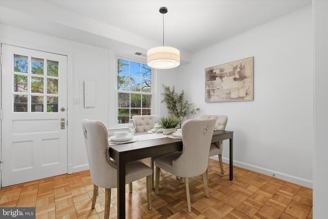 1415 S EDGEWOOD ST #458, Arlington, VA 22204