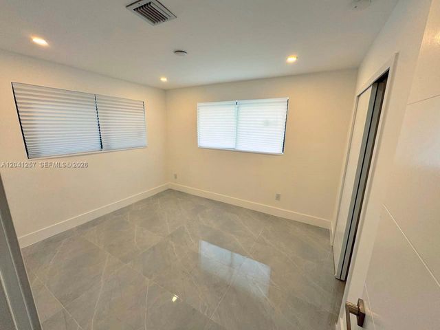 19700 NE 11th Place, Miami, FL 33179
