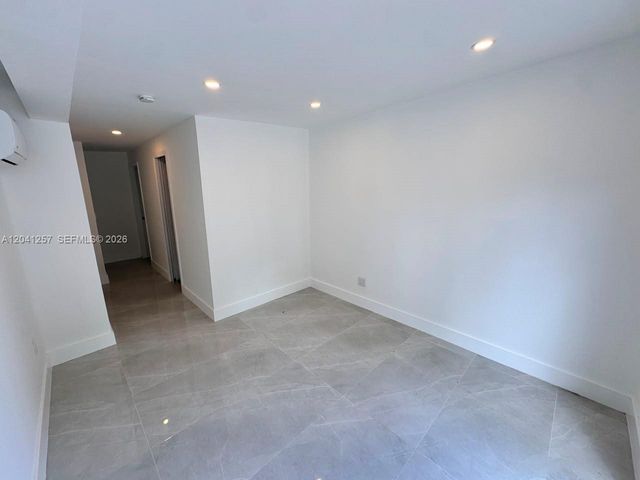 19700 NE 11th Place, Miami, FL 33179