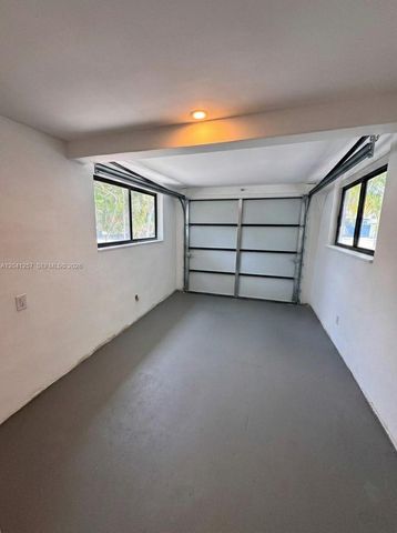 19700 NE 11th Place, Miami, FL 33179