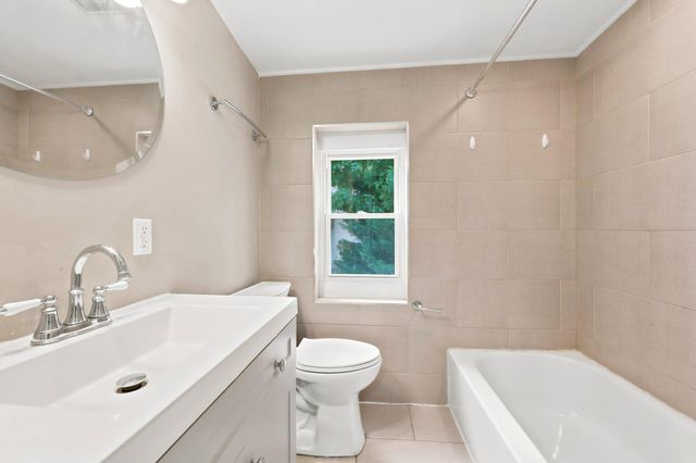 2508 CHRISTIAN ST, Philadelphia, PA 19146
