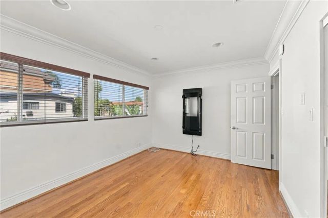 14934 Dickens Street 12A, Sherman Oaks, CA 91403