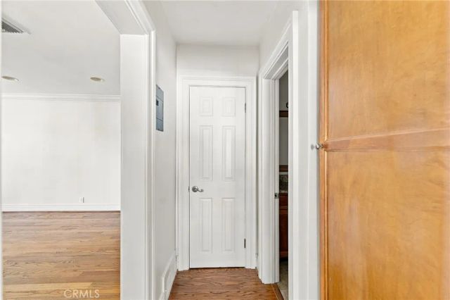 14934 Dickens Street 12A, Sherman Oaks, CA 91403
