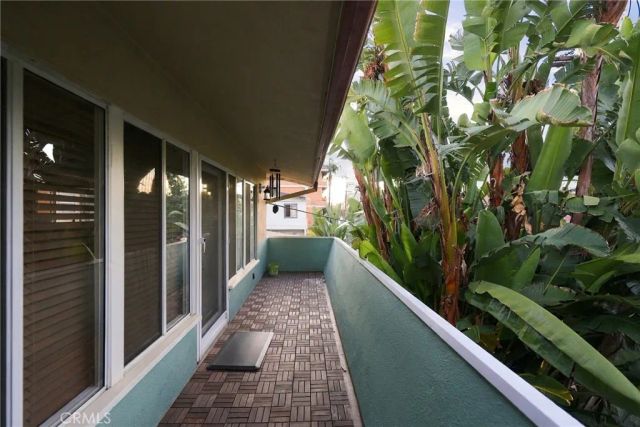 14934 Dickens Street 12A, Sherman Oaks, CA 91403