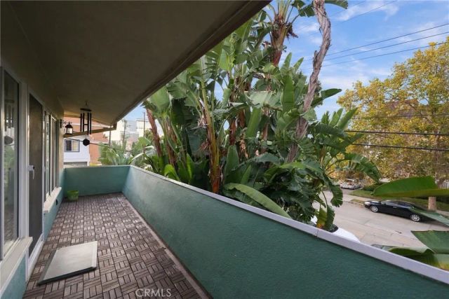 14934 Dickens Street 12A, Sherman Oaks, CA 91403