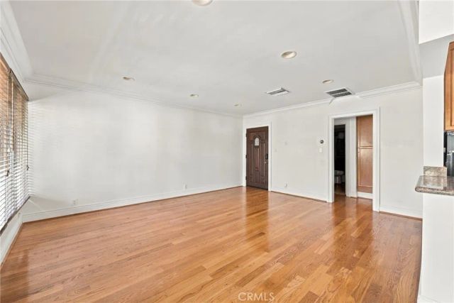 14934 Dickens Street 12A, Sherman Oaks, CA 91403