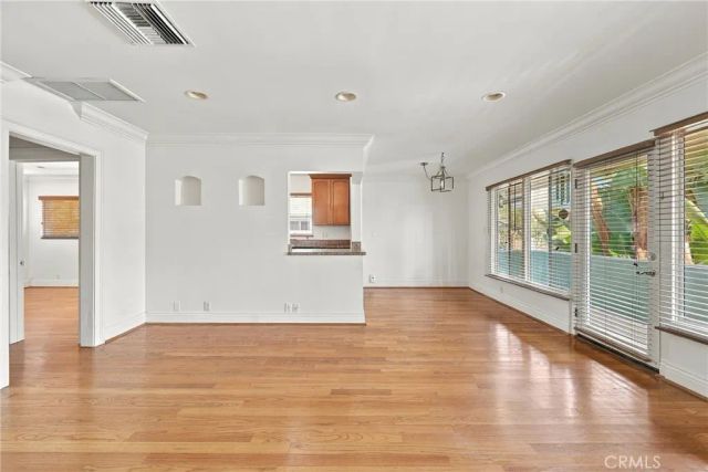 14934 Dickens Street 12A, Sherman Oaks, CA 91403