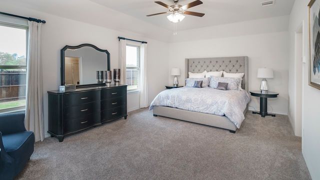 413 Carthage Street, Caddo Mills, TX 75135