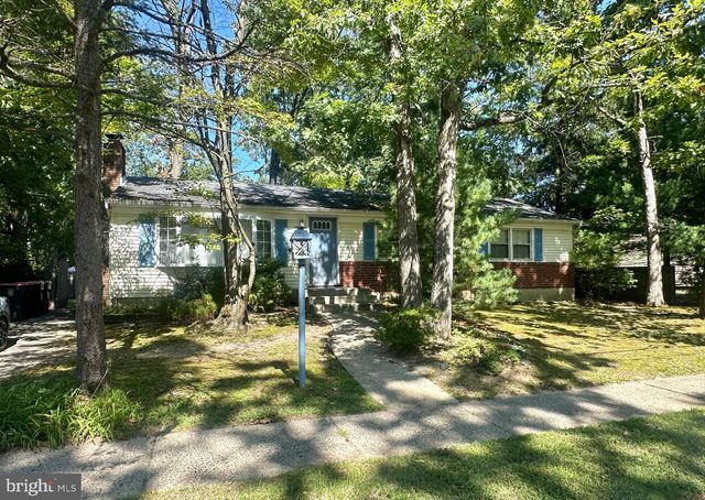 379 HARRISON AVE, West Berlin, NJ 08091