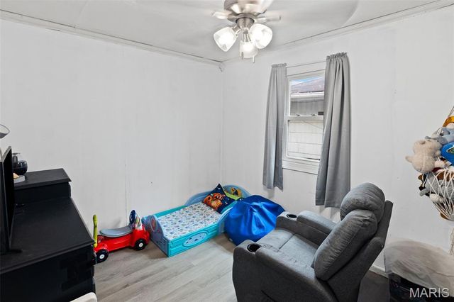 906 24th Street, Granite City, IL 62040