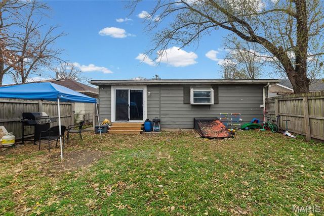 906 24th Street, Granite City, IL 62040