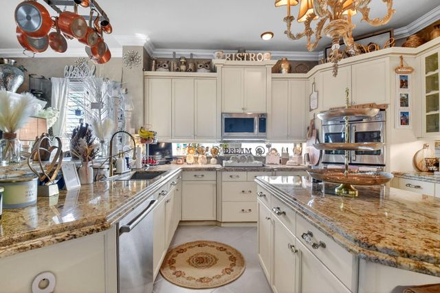 611 Edgebrook Lane, Royal Palm Beach, FL 33411