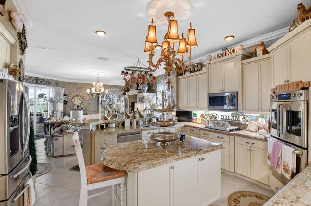 611 Edgebrook Lane, Royal Palm Beach, FL 33411