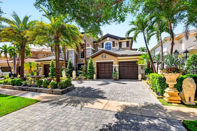 611 Edgebrook Lane, Royal Palm Beach, FL 33411