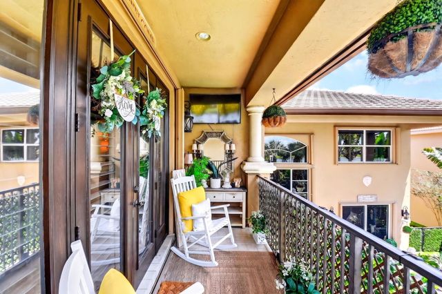 611 Edgebrook Lane, Royal Palm Beach, FL 33411