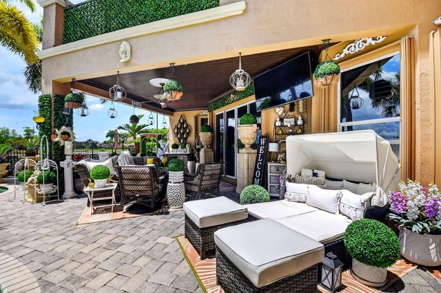 611 Edgebrook Lane, Royal Palm Beach, FL 33411