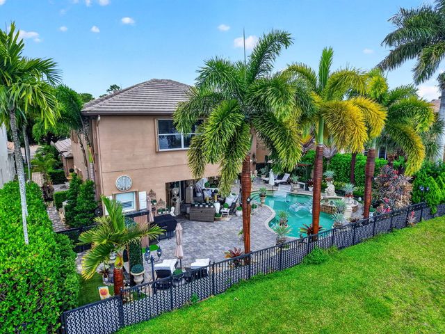 611 Edgebrook Lane, Royal Palm Beach, FL 33411