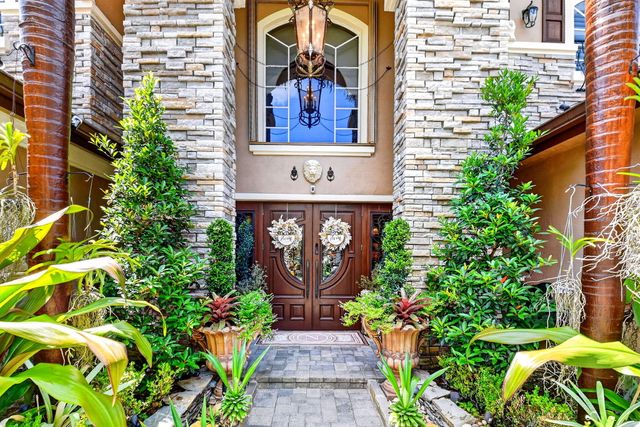 611 Edgebrook Lane, Royal Palm Beach, FL 33411