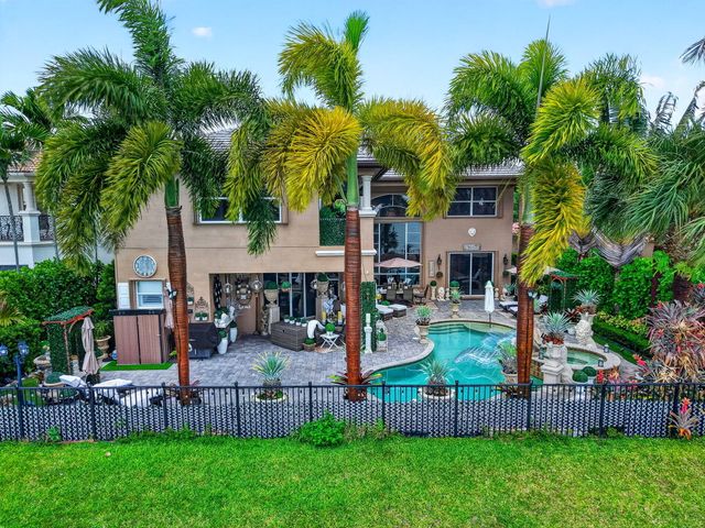 611 Edgebrook Lane, Royal Palm Beach, FL 33411