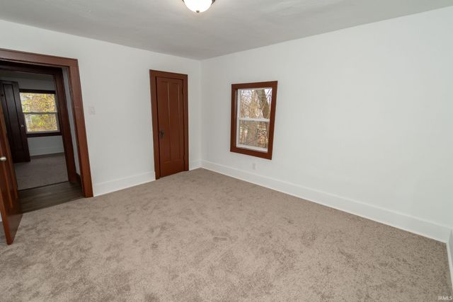 626 E Dubail Avenue, South Bend, IN 46613