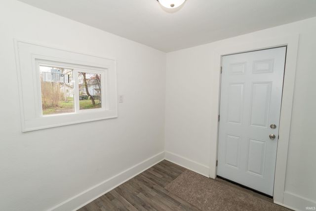 626 E Dubail Avenue, South Bend, IN 46613