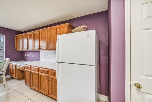 11610 Oak Lake Park Drive, Sugar Land, TX 77498