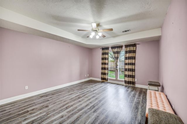 11610 Oak Lake Park Drive, Sugar Land, TX 77498