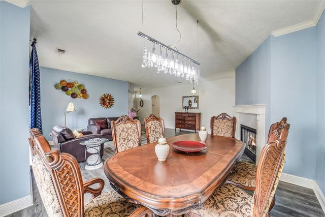 11610 Oak Lake Park Drive, Sugar Land, TX 77498