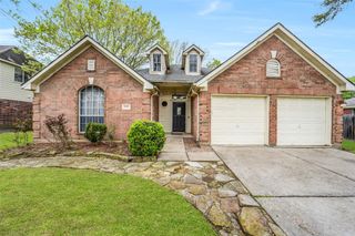 11610 Oak Lake Park Drive, Sugar Land, TX 77498