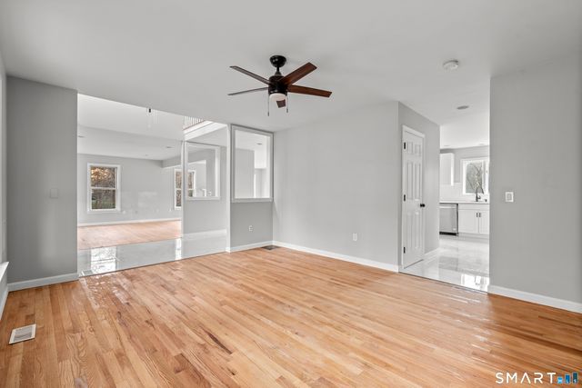 2 Greenwood Lane, Guilford, CT 06437